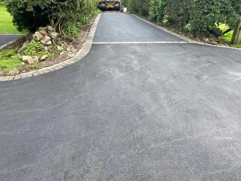 Tarmac Driveways